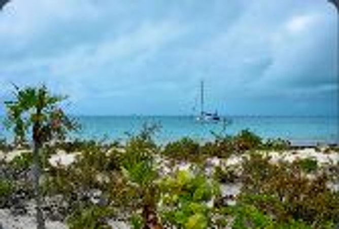 Norman's Cay — Highbourne Cay → Nassau