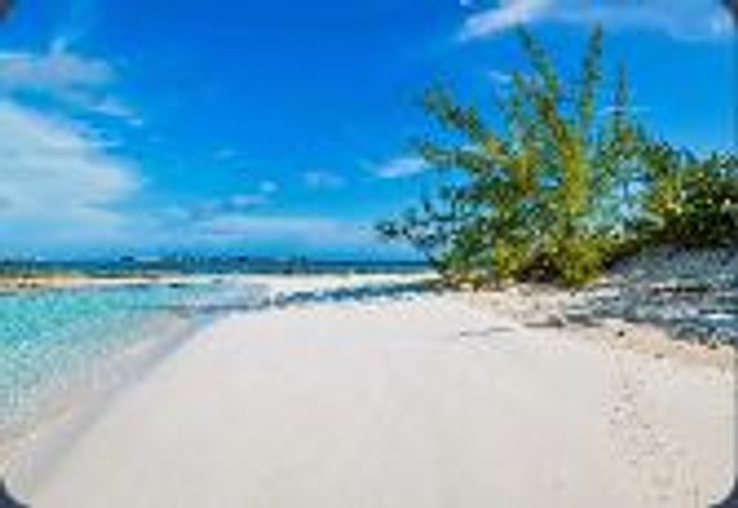 Highbourne Cay — Highbourne Cay → Norman's Cay
